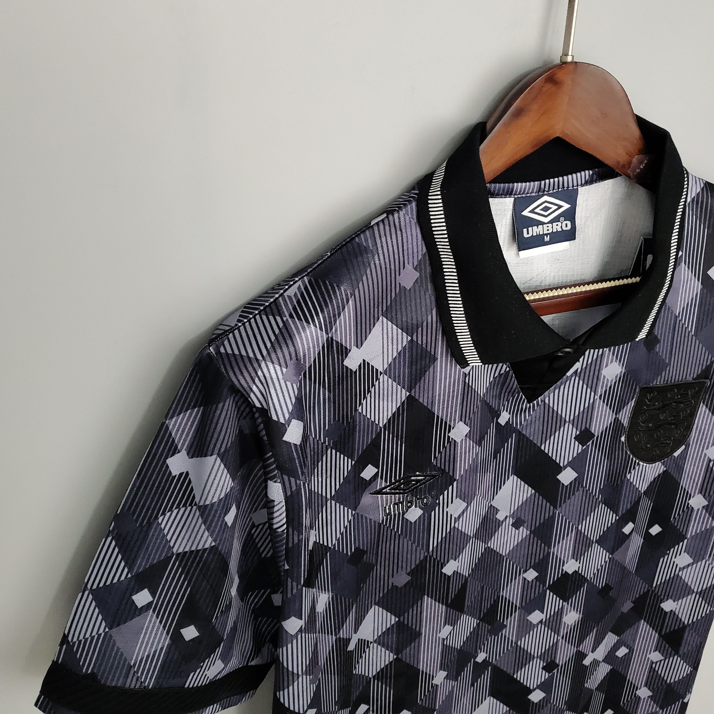 Retro England 1990 Black Away