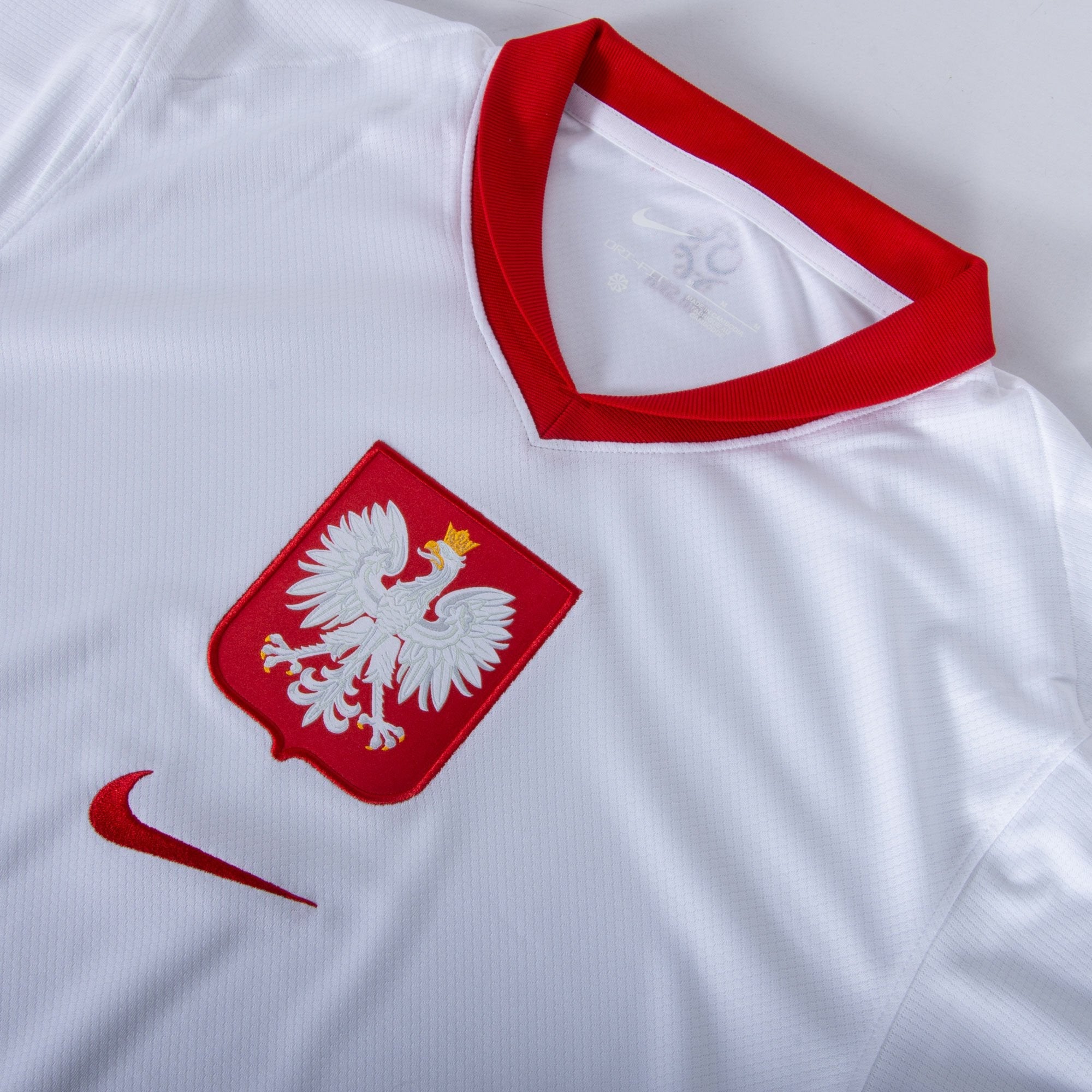 24/25 Poland Home Kit