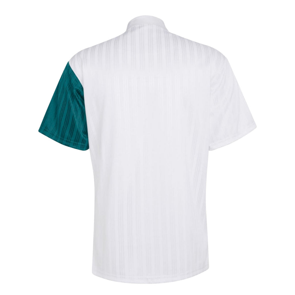 Liverpool 95/96 Retro Jersey