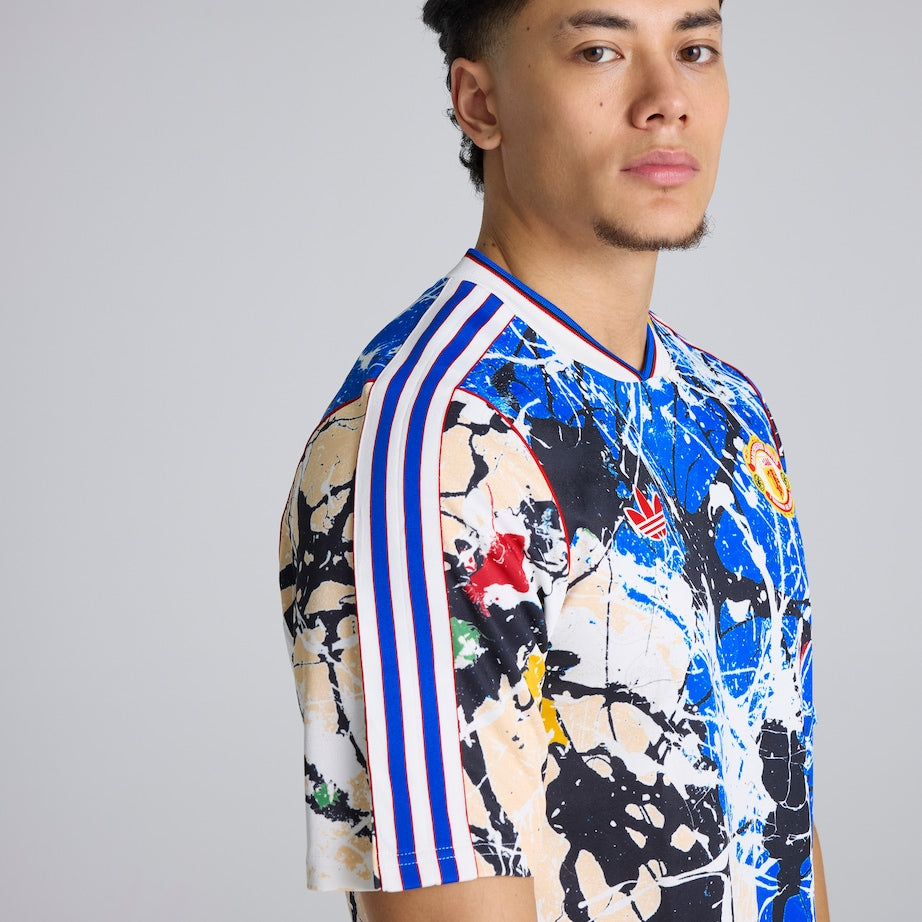 Manchester United 25/26 Stone Roses Kit